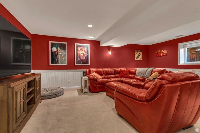 1819 E 9880 S, Sandy, UT 84092