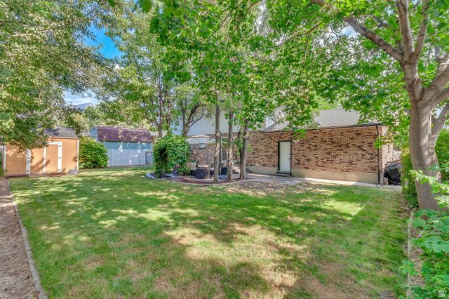 1819 E 9880 S, Sandy, UT 84092