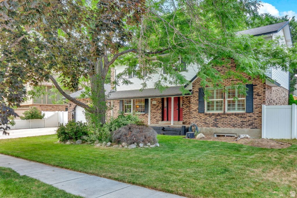 1819 E 9880 S, Sandy, UT 84092
