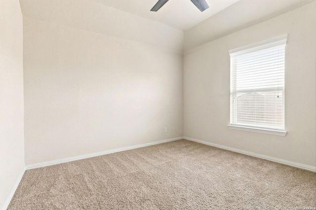 24618 GLASS CYN, San Antonio, TX 78260