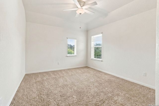 24618 GLASS CYN, San Antonio, TX 78260