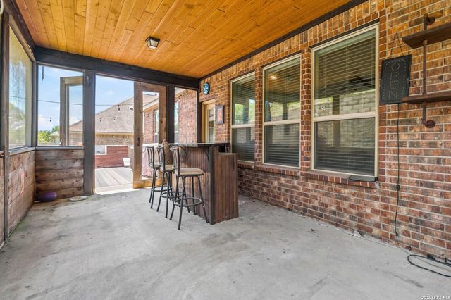 24618 GLASS CYN, San Antonio, TX 78260
