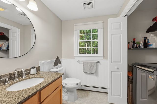 31 Pine Street, Middleboro, MA 02346