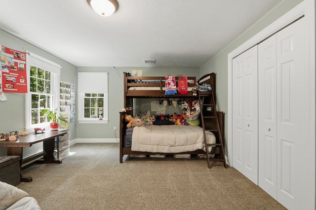 31 Pine Street, Middleboro, MA 02346