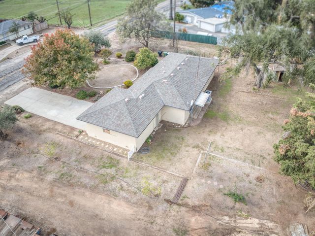19616 E Parlier Avenue, Reedley, CA 93654