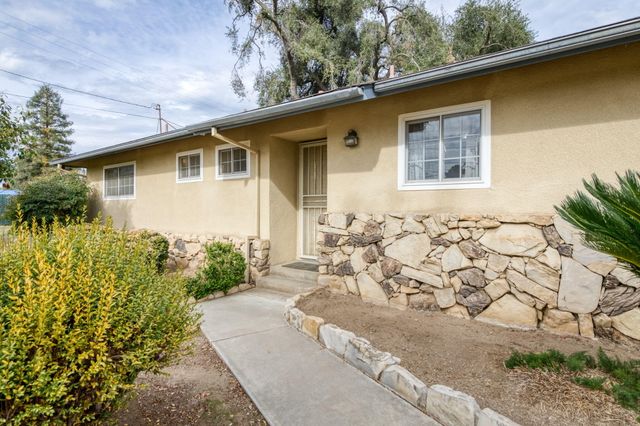 19616 E Parlier Avenue, Reedley, CA 93654