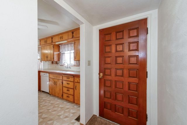 19616 E Parlier Avenue, Reedley, CA 93654