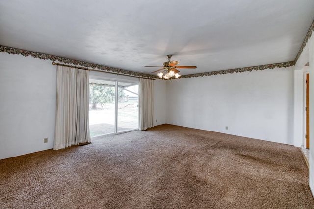 19616 E Parlier Avenue, Reedley, CA 93654