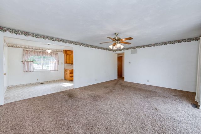 19616 E Parlier Avenue, Reedley, CA 93654