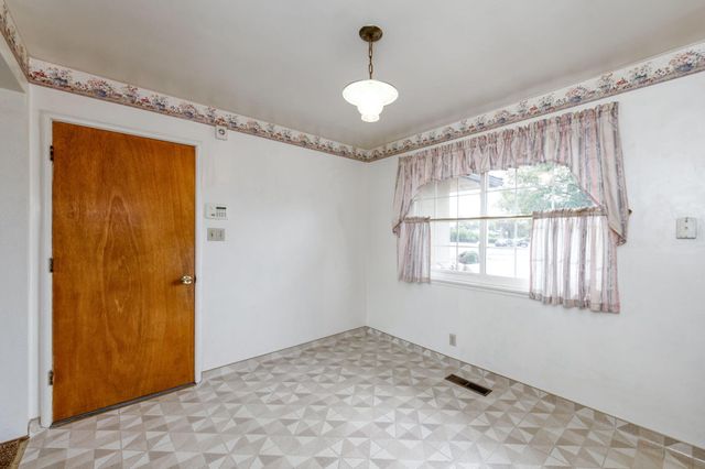 19616 E Parlier Avenue, Reedley, CA 93654