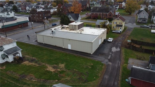 1236 E Washington St, New Castle, PA 16101