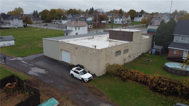 1236 E Washington St, New Castle, PA 16101