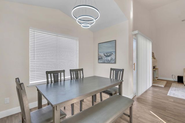 3516 W Dovewood Avenue, Fresno, CA 93711