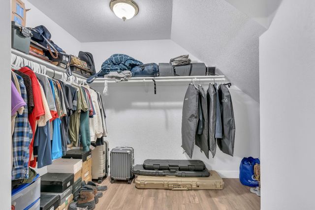 3516 W Dovewood Avenue, Fresno, CA 93711