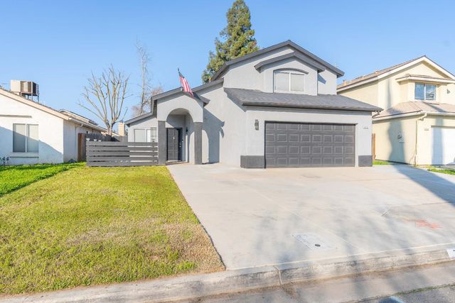 3516 W Dovewood Avenue, Fresno, CA 93711