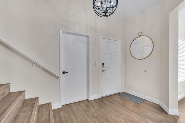 3516 W Dovewood Avenue, Fresno, CA 93711