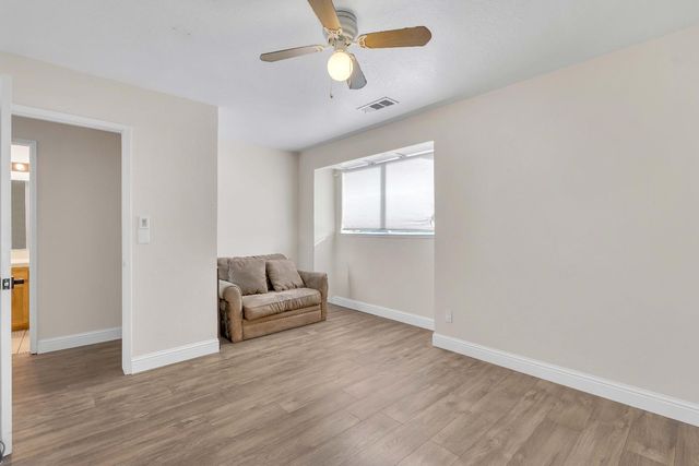 3516 W Dovewood Avenue, Fresno, CA 93711