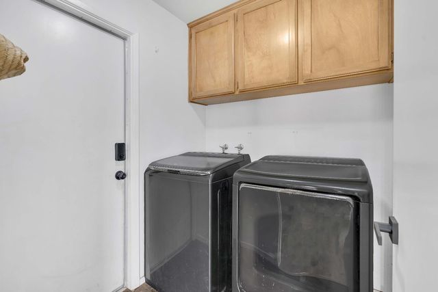 3516 W Dovewood Avenue, Fresno, CA 93711