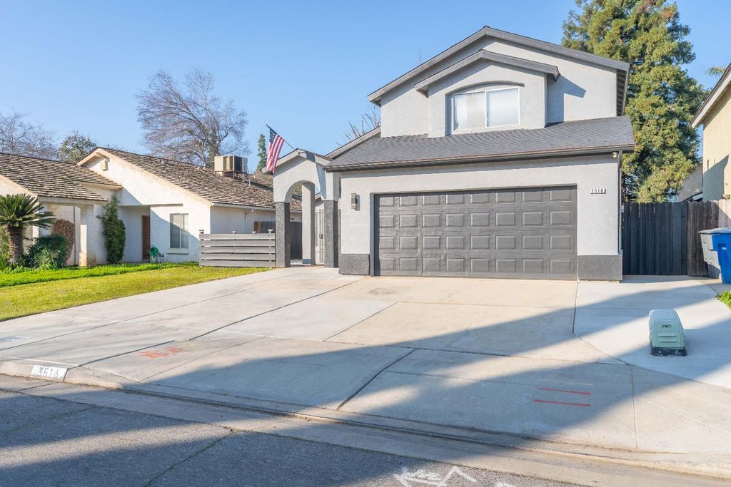 Image 1 of property listing at 3516 W Dovewood Avenue, Fresno, CA 93711