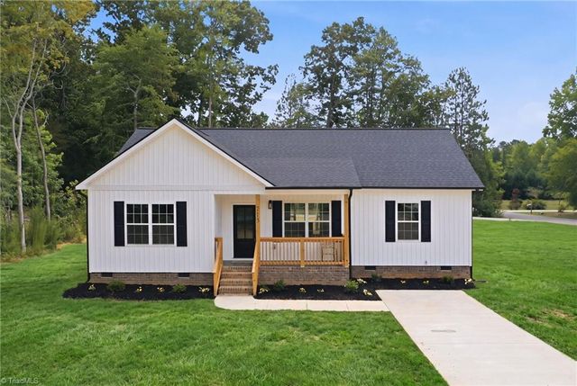 213 Grand Oaks Drive, Gibsonville, NC 27249