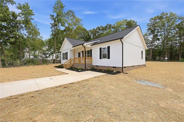 213 Grand Oaks Drive, Gibsonville, NC 27249