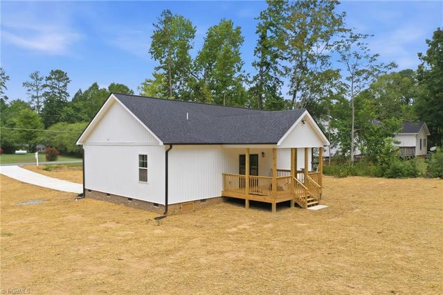 213 Grand Oaks Drive, Gibsonville, NC 27249