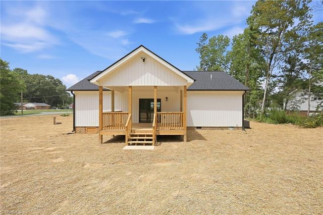 213 Grand Oaks Drive, Gibsonville, NC 27249