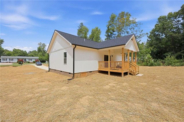 213 Grand Oaks Drive, Gibsonville, NC 27249