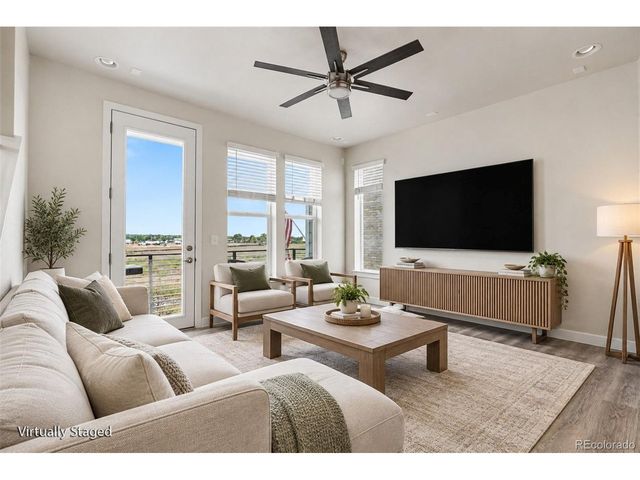 12375 Farmview Ln, Northglenn, CO 80241