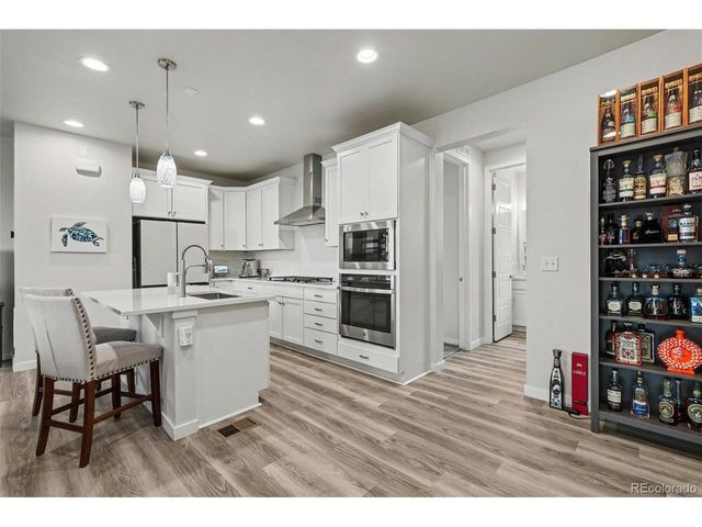 12375 Farmview Ln, Northglenn, CO 80241