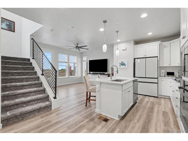 12375 Farmview Ln, Northglenn, CO 80241