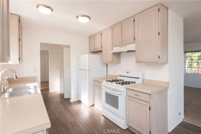 2297 Golden Gate Avenue, Summerland, CA 93067