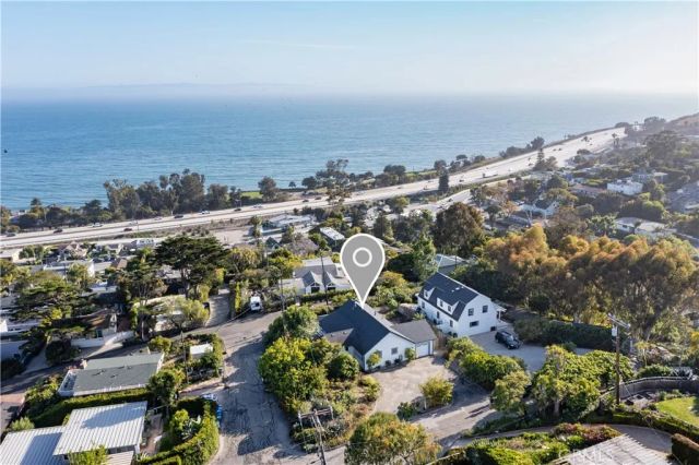 2297 Golden Gate Avenue, Summerland, CA 93067