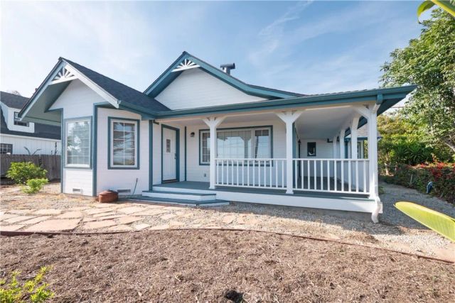 2297 Golden Gate Avenue, Summerland, CA 93067