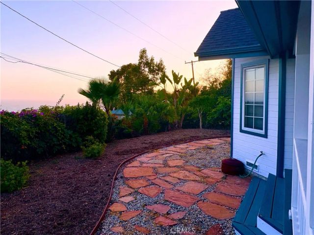 2297 Golden Gate Avenue, Summerland, CA 93067