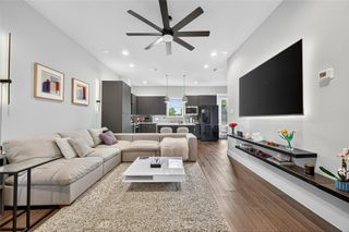 2541 Hollister Road, Houston, TX 77080