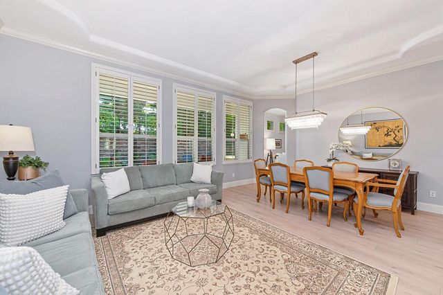 2129 Tarbolton Cir, Folsom, CA 95630