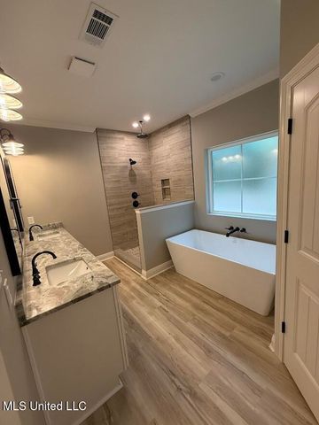 5350 Hoda Road, Kiln, MS 39556