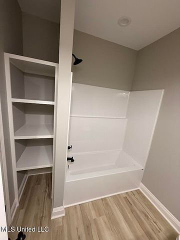 5350 Hoda Road, Kiln, MS 39556
