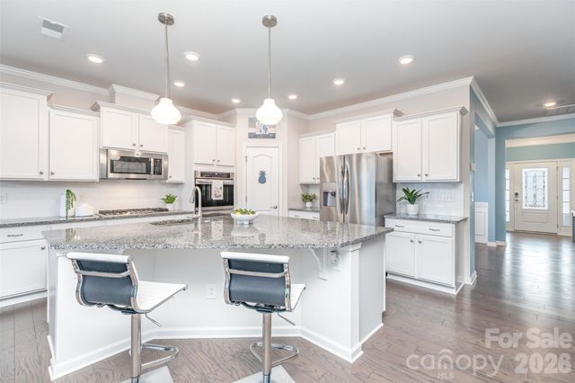 6020 Kings Canyon Way, Lancaster, SC 29720