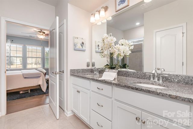 6020 Kings Canyon Way, Lancaster, SC 29720