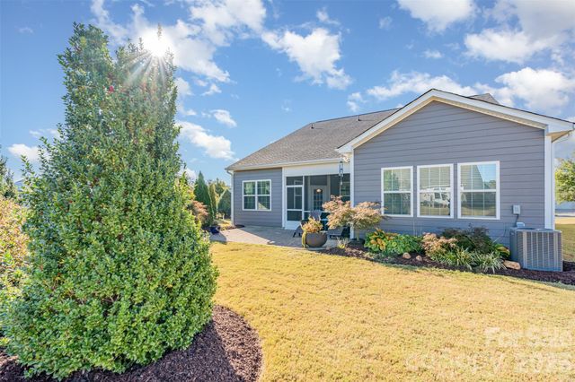 6020 Kings Canyon Way, Lancaster, SC 29720