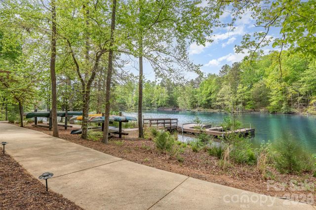 6020 Kings Canyon Way, Lancaster, SC 29720