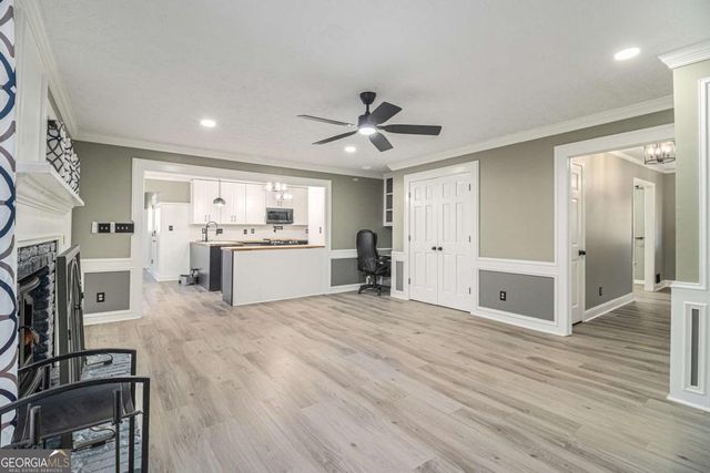 855 John Court, Lawrenceville, GA 30046