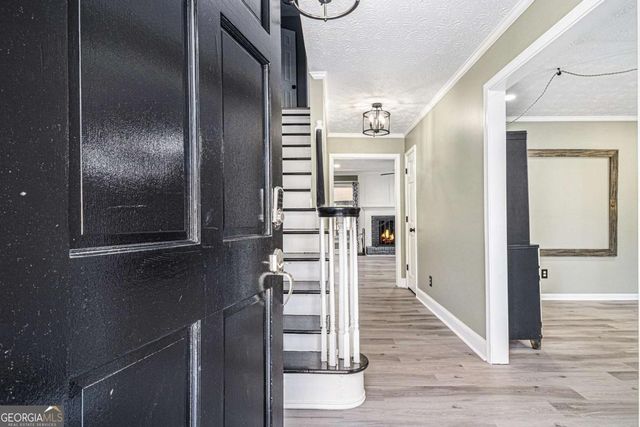 855 John Court, Lawrenceville, GA 30046