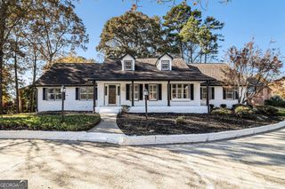 855 John Court, Lawrenceville, GA 30046