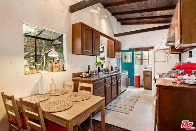 1223 N Ogden Drive, West Hollywood, CA 90046