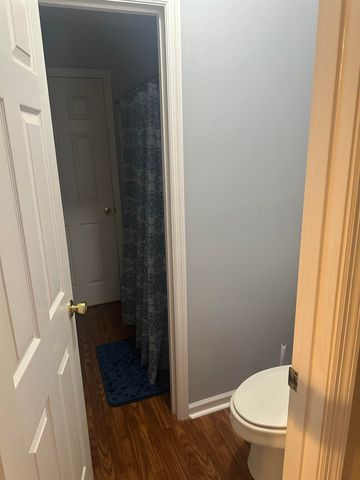 3140 Camelliawood Circle W, Tallahassee, FL 32301