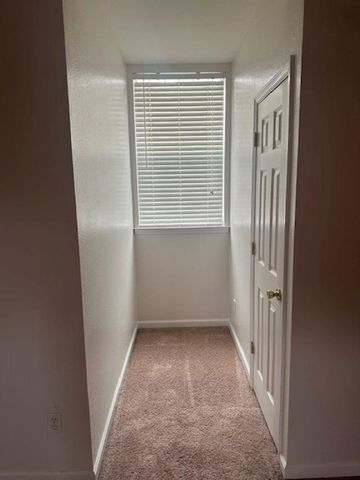 3140 Camelliawood Circle W, Tallahassee, FL 32301