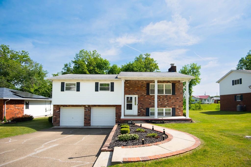 1803 Coffman Street, Barboursville, WV 25504
